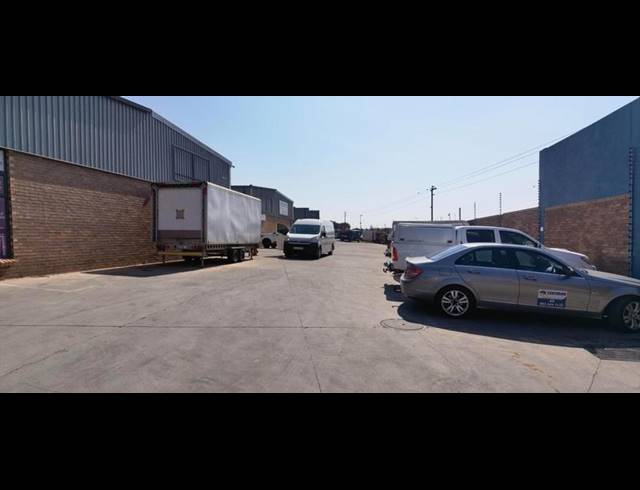 INDUSTRIAL PROPERTY TO RENT IN N4 GATEWAY INDUSTRIAL PARK
